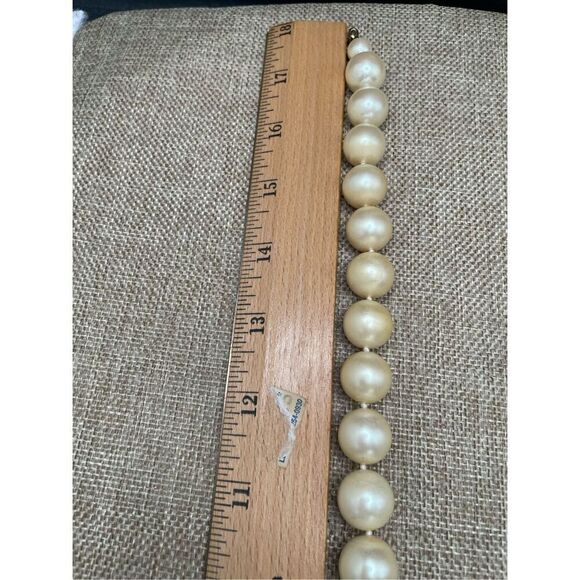 CAROLEE HAND-KNOTTED FAUX GOLD PEARL NECKLACE Gold Tone CHAIN HEART END Pouch - Picture 5 of 9